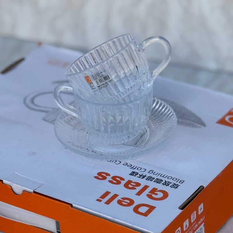 ست فنجان نعلبکی 12 پارچه بلور برند DELI کد TCF057L12